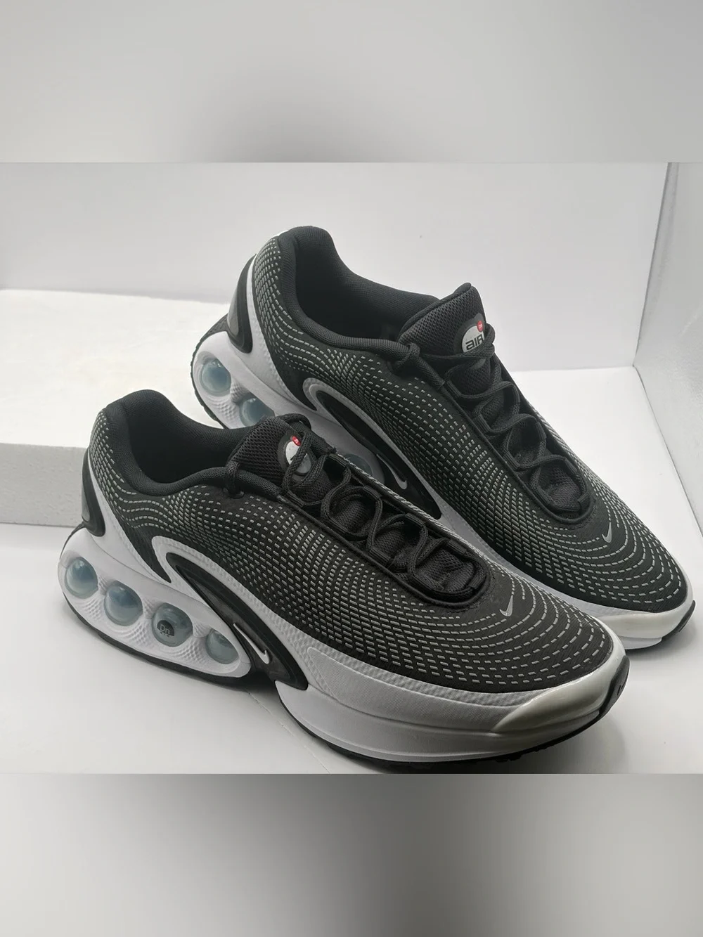 Nike Air Max Dn DV3337-001 Black White Size 13 New Running Shoe